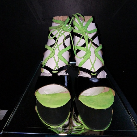 4in sandals - Picture 2 of 5